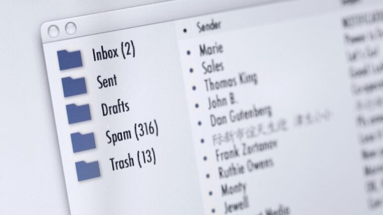 2024-10-01 19:40:59|||Crook made millions by breaking into execs’ Office365 inboxes, feds say